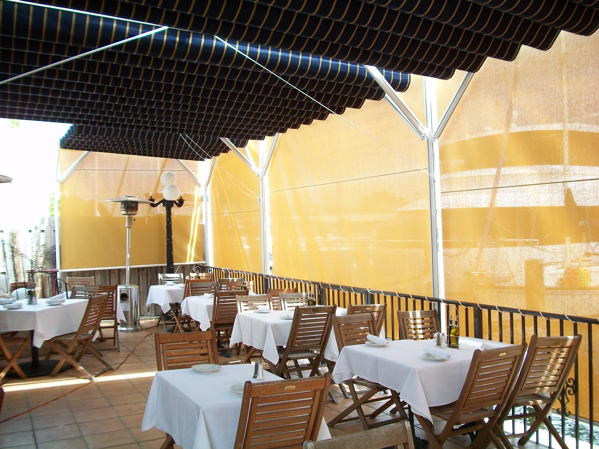 Restaurant Patio Shades Fort Mitchell KY